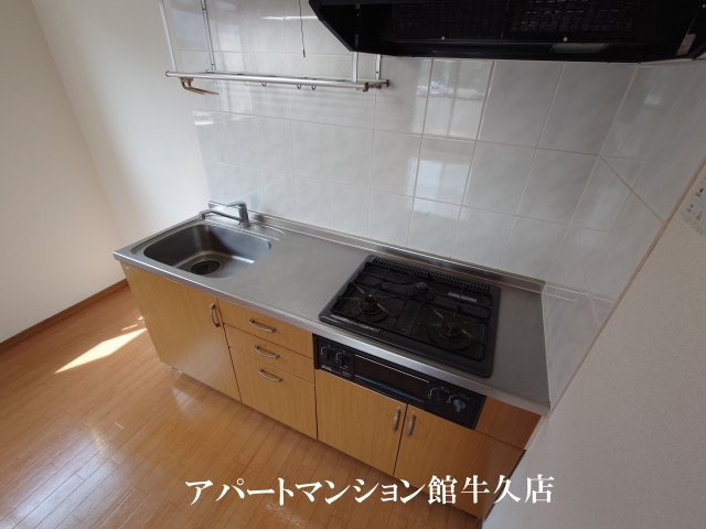 ヒーロー1番館のキッチン