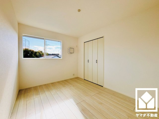 草津市下笠町　24-1期　2号棟の子供部屋