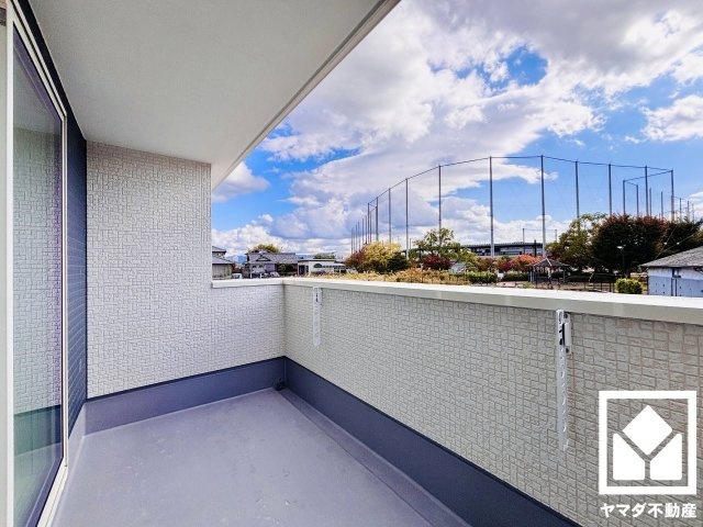 草津市下笠町　24-1期　2号棟のバルコニー