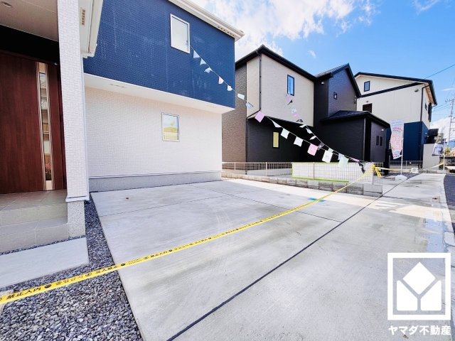 草津市下笠町　24-1期　2号棟の駐車場