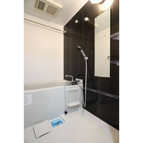 LUORE大曽根NORTH　名古屋市賃貸　仲介手数料無料の浴室