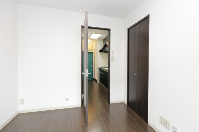 コーポロビンの洋室