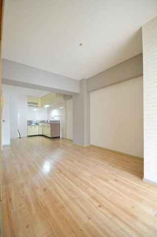 広島市西区庚午中１丁目の賃貸マンションの居間・リビング