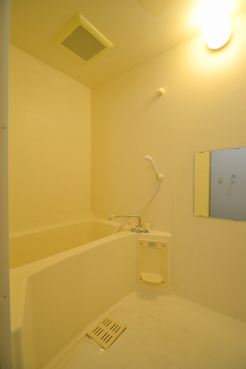 広島市西区庚午中１丁目の賃貸マンションの浴室