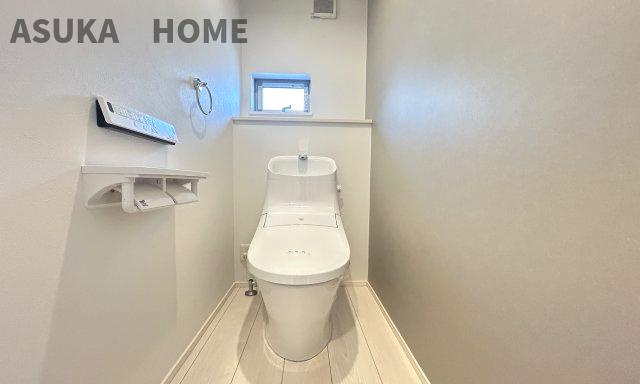 境之谷中古戸建のトイレ