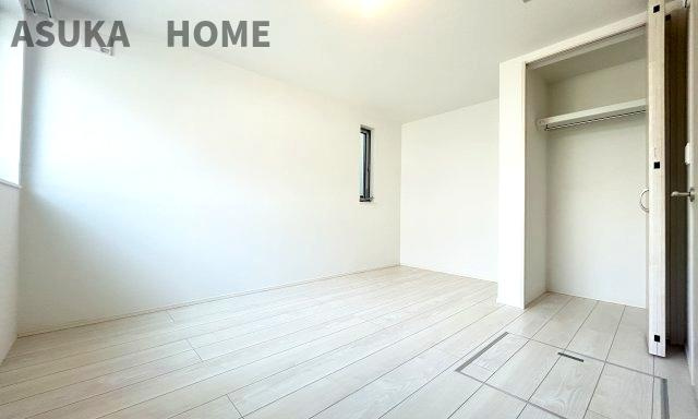 境之谷中古戸建の洋室