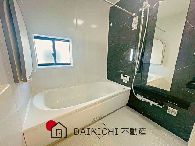 【浴室】 | 川島町伊草2期　GRAFARE　新築戸建　全8棟　3号棟