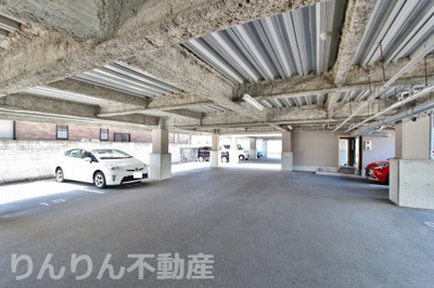 【駐車場】 | スピカ末広 | 駐車場があります