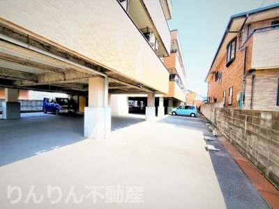 【駐車場】 | スピカ末広 | 駐車場です