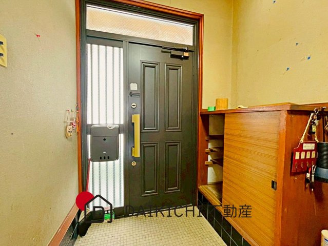 【玄関】 | 桶川市末広2丁目　中古戸建