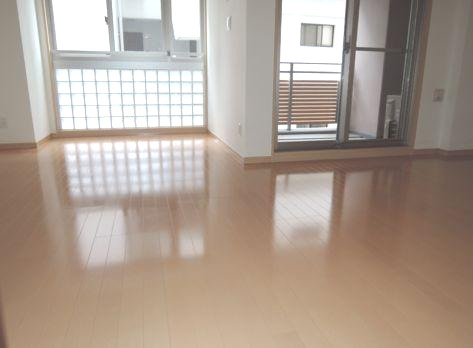 千代田区神田佐久間町４丁目の賃貸マンションの居間・リビング