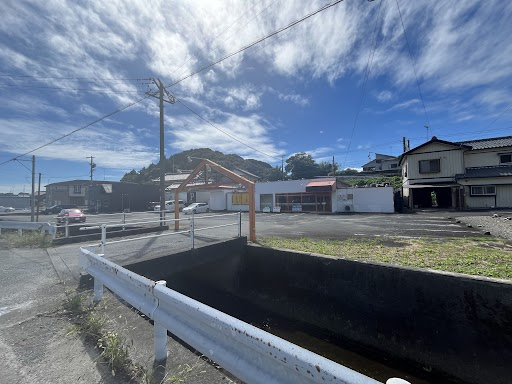 売店舗　菊川市西方の外観