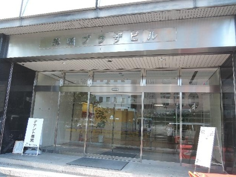 長堀プラザビルのエントランス|毎日通るエントランスはこのようになっています