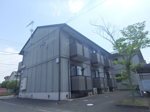 マーチAの外観
