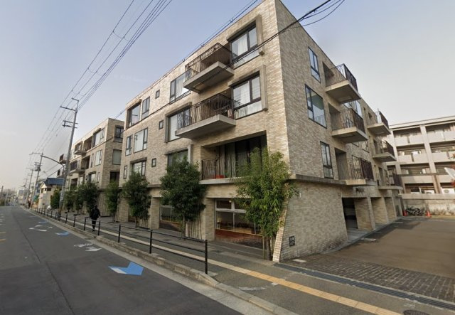 メゾンアーデンⅢの外観