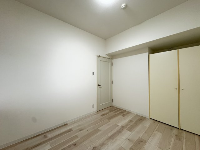 朝日プラザ八木東の洋室|洋室5.3帖クローゼット付き