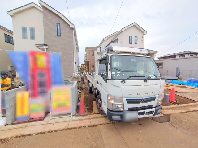所沢市上新井　新築戸建　全8棟　G号棟の前面道路含む現地写真