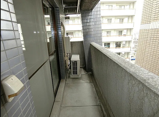 プランドール茨木のバルコニー