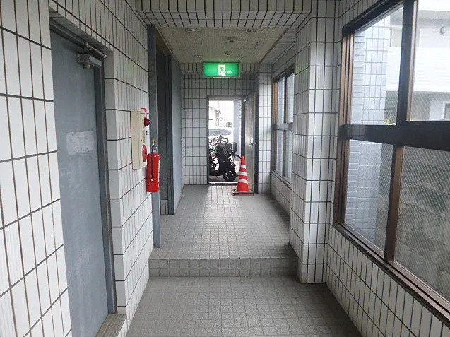 プランドール茨木のロビー