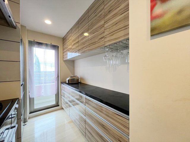 リビオ海浜幕張ラヴィアンコート