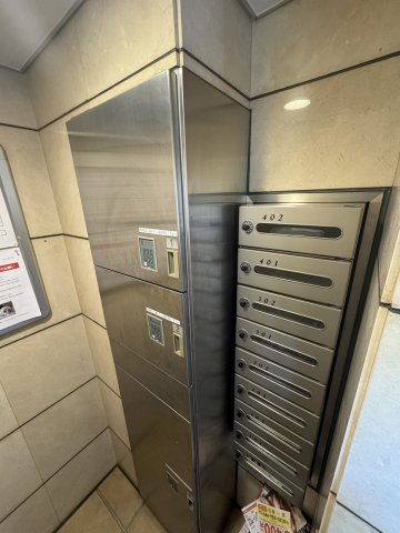 レジデンス青葉台のその他共用部分|★宅配ＢＯＸ　メールＢＯＸ★