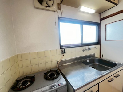 【キッチン】 | アンフィニィ沢良宜