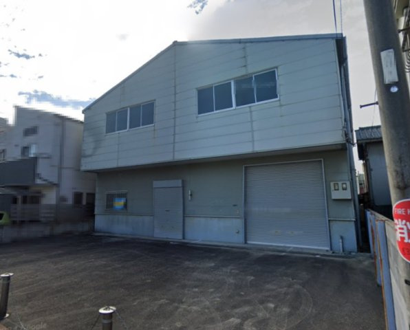 南寺方北通2丁目倉庫の外観