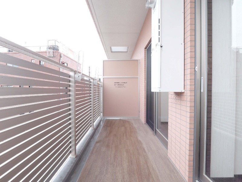 プレジオ永和EUROのバルコニー