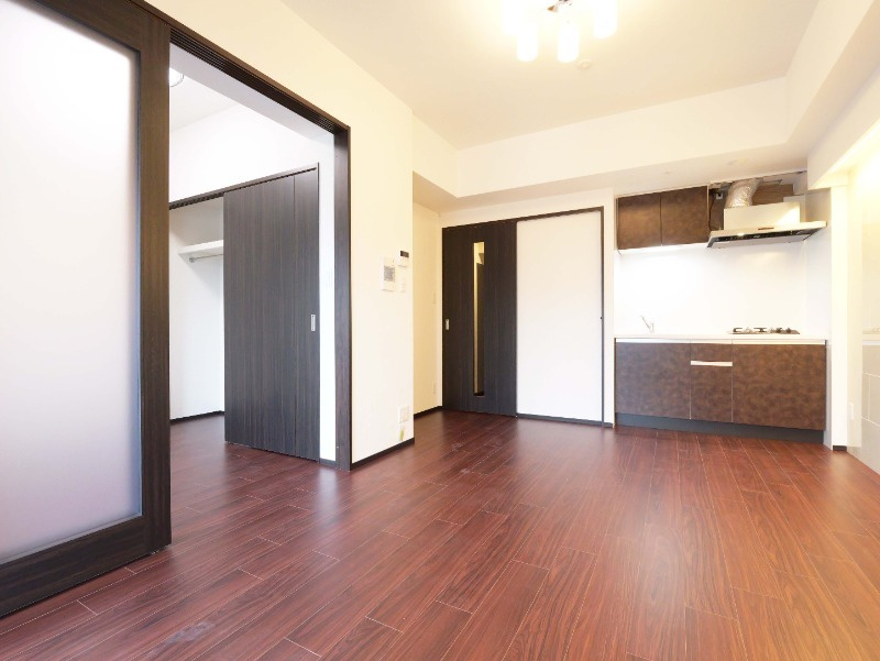 プレジオ永和EUROの居間・リビング