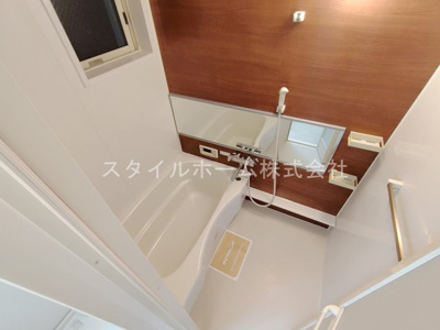 【浴室】 | アヴェク・トワ | 別部屋写真です。