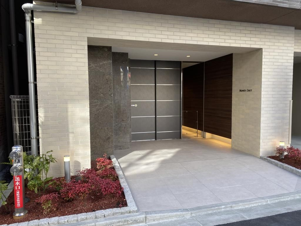 Monte Luceのエントランス