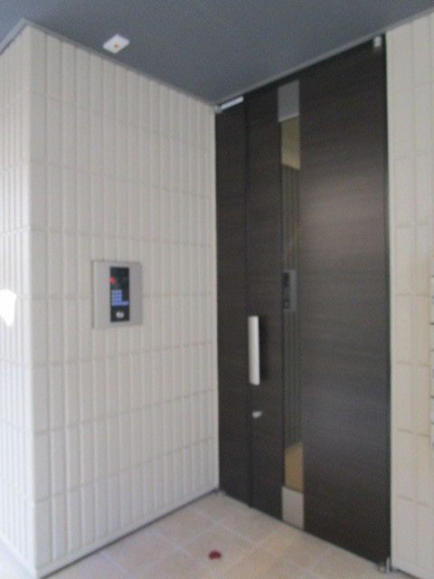 ハイム　グランツのエントランス|オートロック付きのエントランス