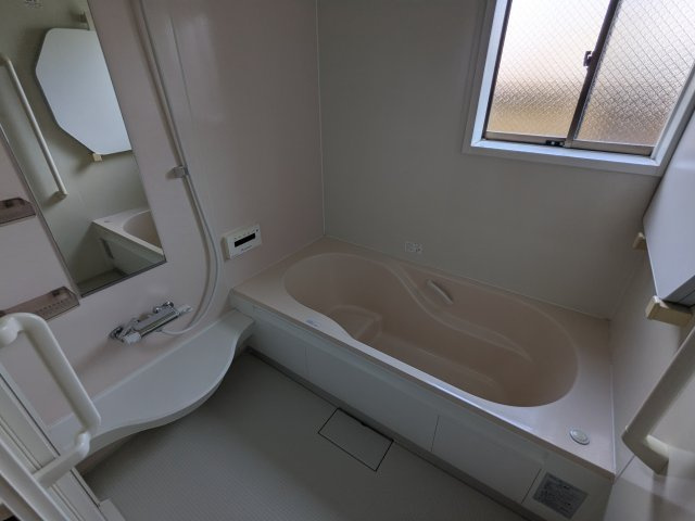 中古戸建　高崎市四ツ屋町の浴室