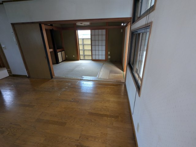 中古戸建　高崎市四ツ屋町の洋室