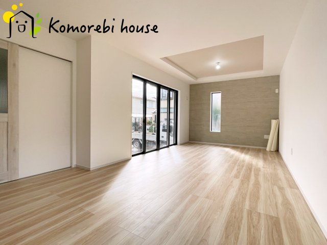 さいたま市西区指扇　15期　新築一戸建て　LIGARE　01の居間・リビング|2025/11/1　撮影