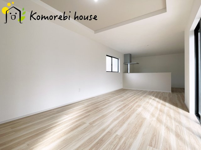 さいたま市西区指扇　15期　新築一戸建て　LIGARE　01の居間・リビング|2025/11/1　撮影