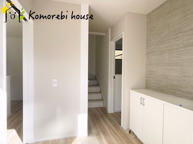 さいたま市西区指扇　15期　新築一戸建て　LIGARE　01の玄関|2025/11/1　撮影