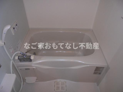 【浴室】 | ル・キャステル