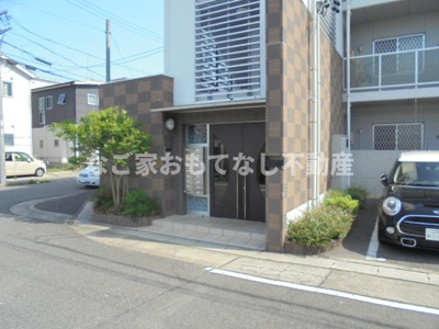 【エントランス】 | ル・キャステル