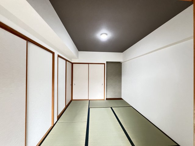 ローレルコート桜井南の和室|和室6帖