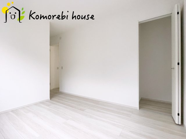 さいたま市西区指扇　15期　新築一戸建て　LIGARE　02の洋室|使い勝手のいい洋室です