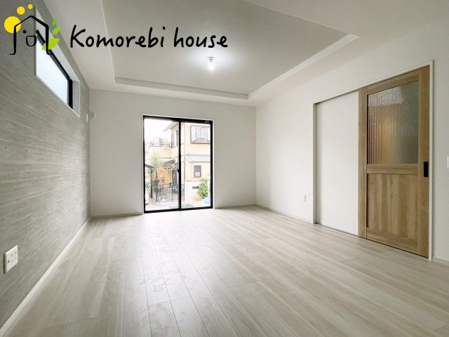 さいたま市西区指扇　15期　新築一戸建て　LIGARE　02の居間・リビング|こちらの居間で趣味の時間をお楽しみください