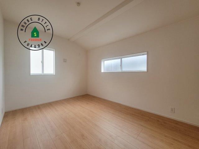 福岡市早良区重留7丁目第1-6棟（3号棟）の子供部屋|穏やかな光が差し込む室内には、穏やかな時間が流れます。