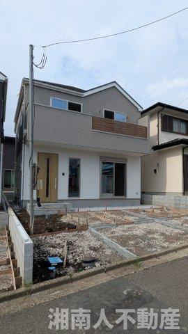 藤沢市西富２丁目１３２８－２新築戸建ての外観|きれいな外観です