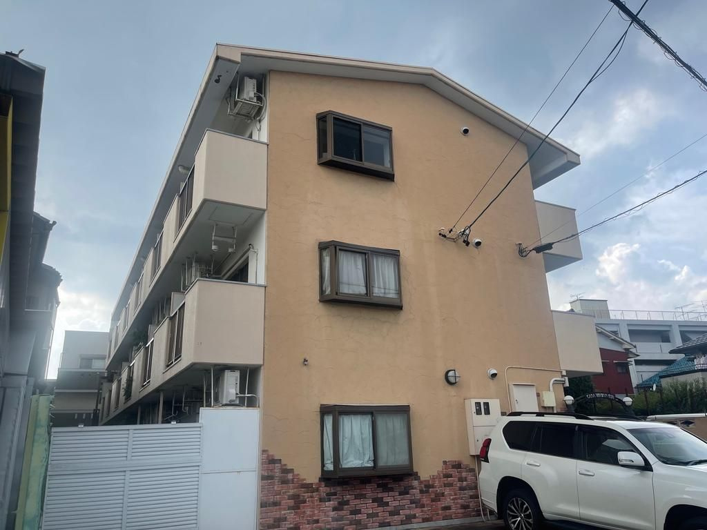 カーサヴィヴィアン名西