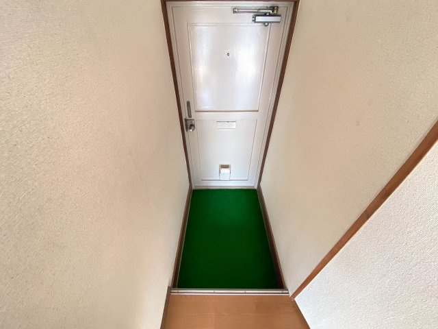 谷野マンションの玄関