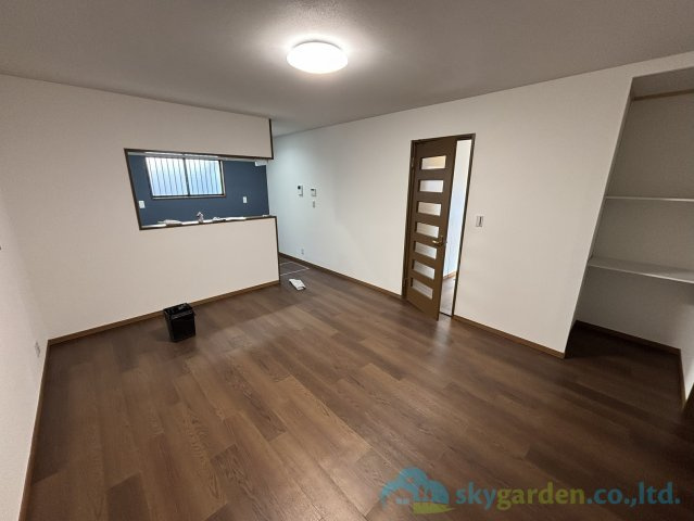 二宮町松根　中古戸建の居間・リビング