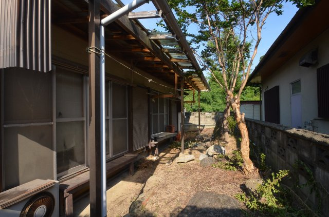 中古住宅（水巻町吉田南1-9-1）の庭|令和7年8月18日撮影