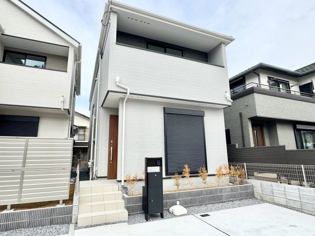 【玄関】 | 千葉市花見川区さつきが丘２丁目第２期 | 建築施工例