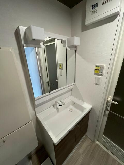 Ｌｙｏｎｅｓｓの独立洗面台